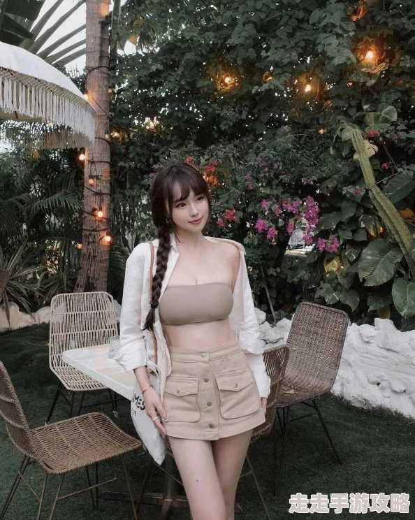 白虎 无码 美妇：惊现绝美人妻，私密视频曝光引发热议，网友纷纷围观评论！