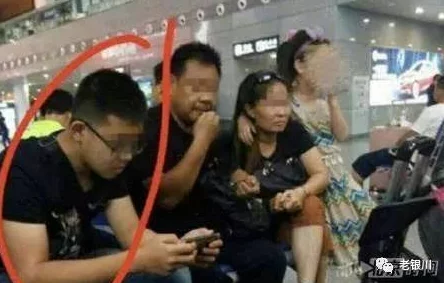 美女下部隐私视频事件引发广泛关注，相关责任人已被警方拘留，案件正在进一步调查中