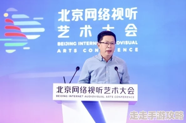 国产4p精品观看：最新动态揭示了该领域的创新发展与市场趋势，吸引了众多观众的关注与讨论