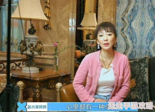 大胸女星最新动态：她在社交媒体上分享了自己的健身秘诀，引发粉丝热议，纷纷表示想要学习