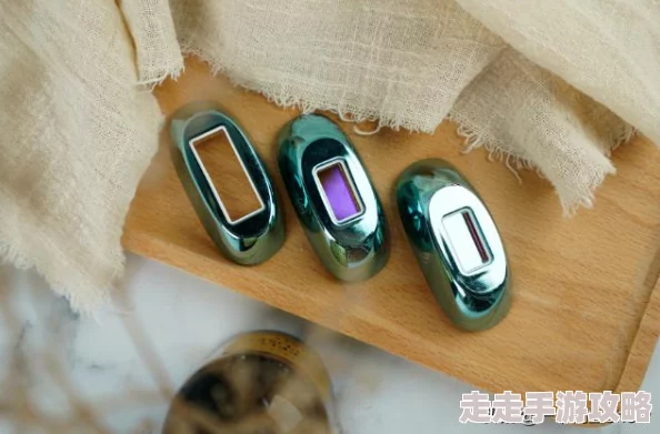 比基尼，夏天的必备单品，既时尚又能展现身材，真是让人爱不释手！